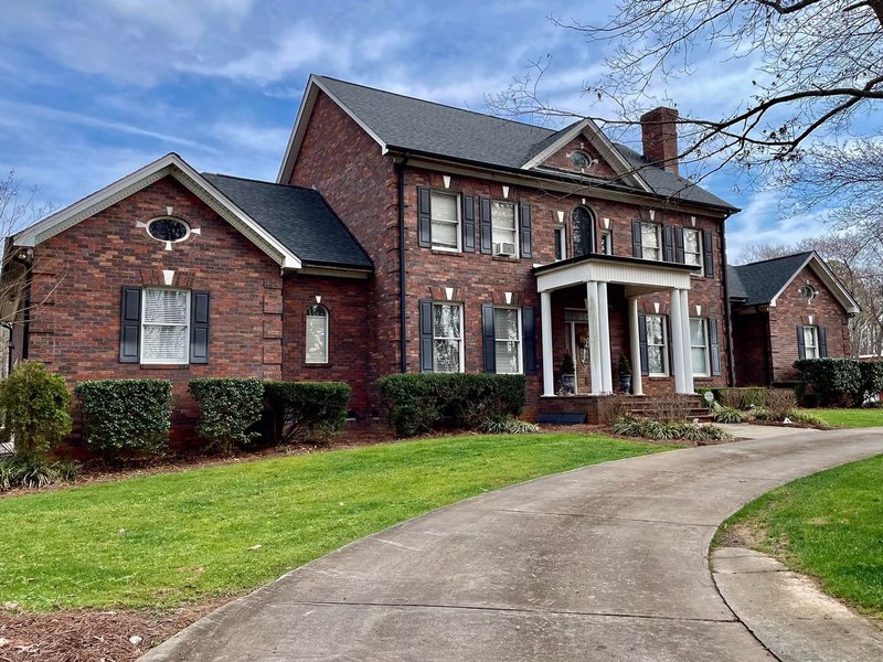 M1 Roofing Group — Roof replacement Charlotte NC