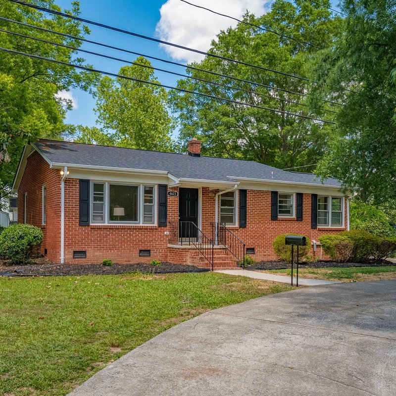 M1 Roofing Group — Roof replacement Charlotte NC